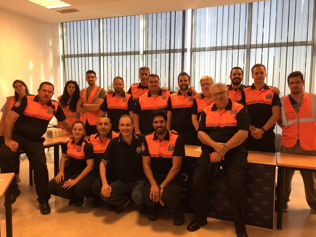 Un rappresentante dello Staff di Emergenza Sordi APS ha incontrato a Siviglia i Volontari della Protezione Civile cittadina sulla comunicazione inclusiva