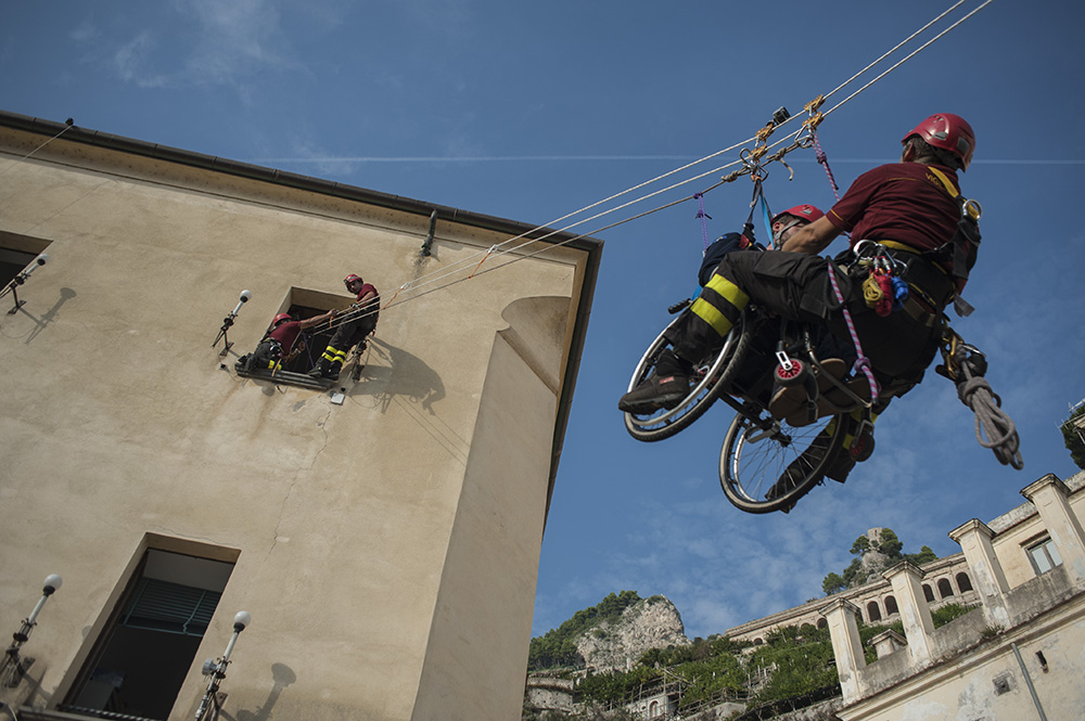 esercitazione twist sul soccorso persona con disabilità motoria per raccolta dati in Piano Comunale di protezione civile