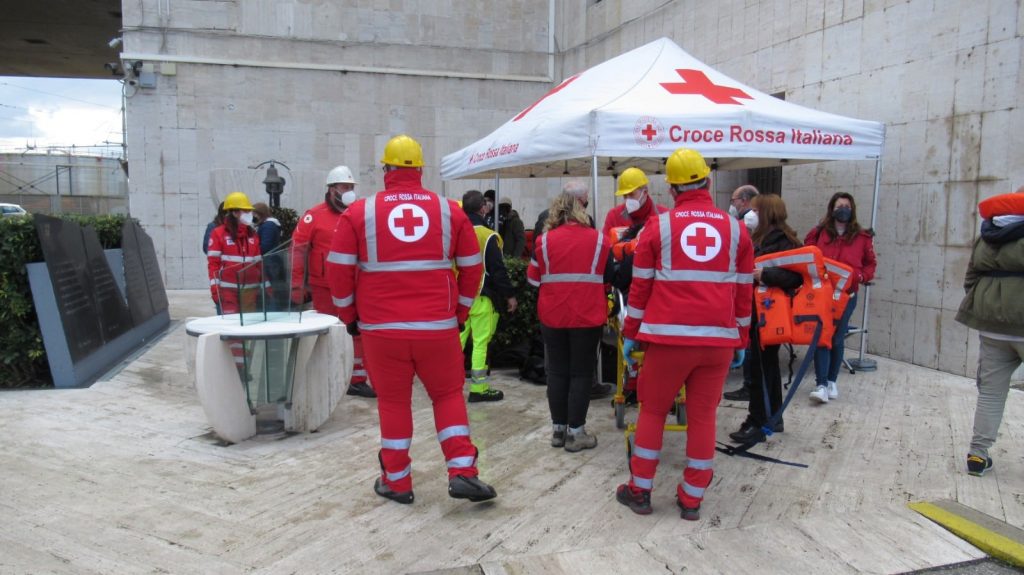 esercitazione messina: croce rossa